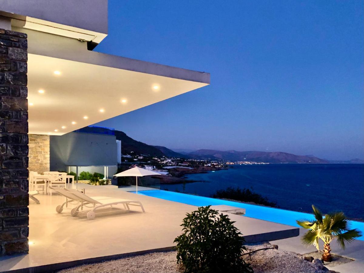 Kuro Beach House - Oceanfront Luxury & 25M Pool Achlia Ngoại thất bức ảnh