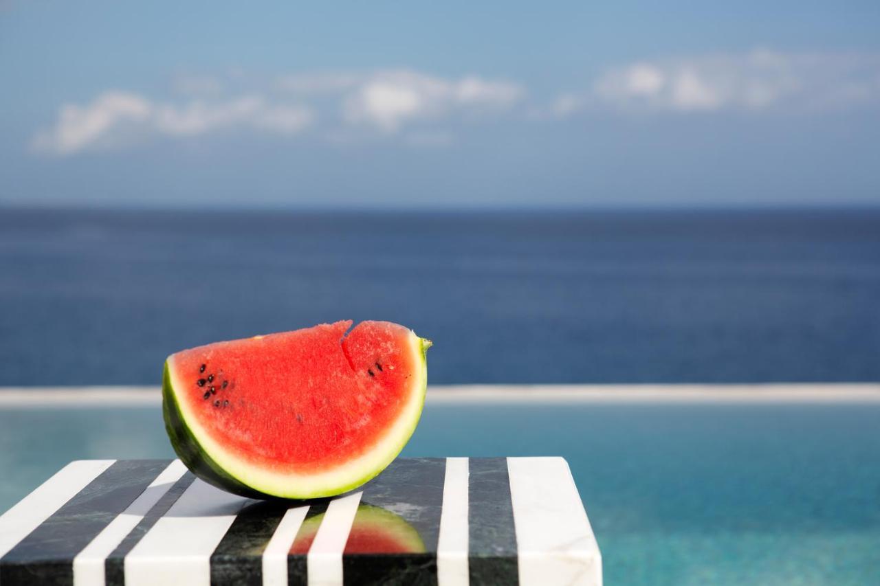 Kuro Beach House - Oceanfront Luxury & 25M Pool Achlia Ngoại thất bức ảnh